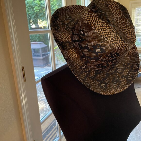Women\'s Ethnic/Animal  Print (Black, Brown & Tan) Cowboy Hat